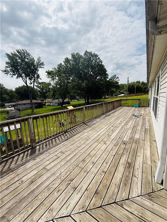5125 swartz Road — photo 3
