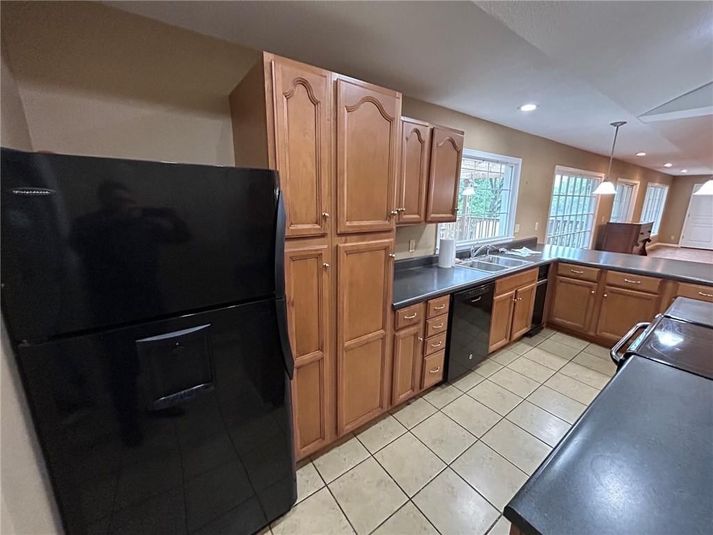 912 Briarwood Lane — photo 7