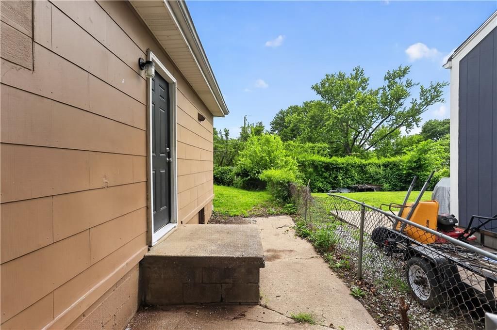 6129 Georgia Avenue — photo 3
