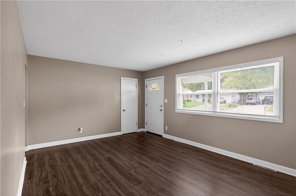 6129 Georgia Avenue — photo 14