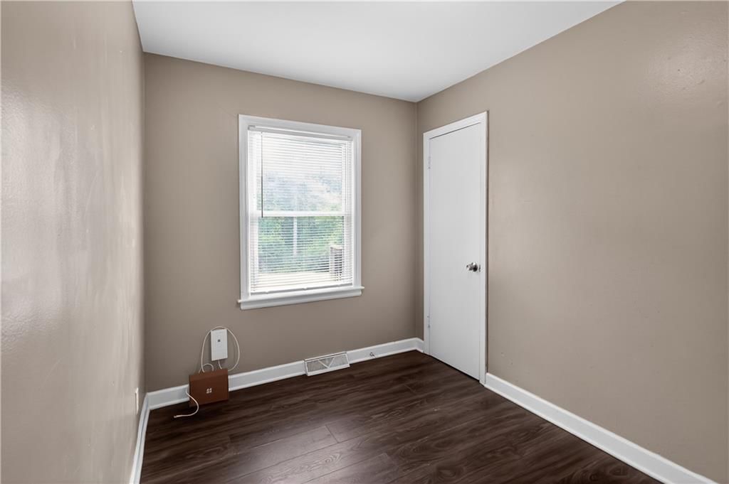 6129 Georgia Avenue — photo 16