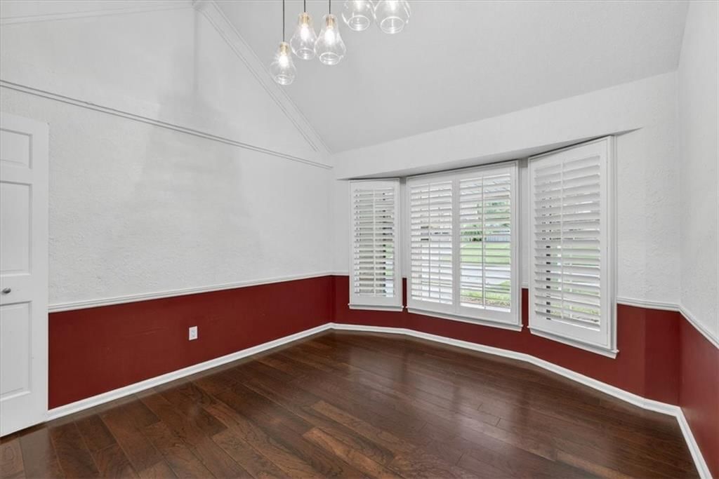 8995 Rosewood Drive — photo 5