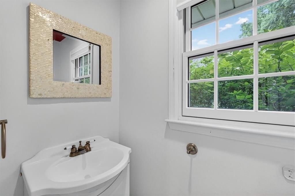 8995 Rosewood Drive — photo 12