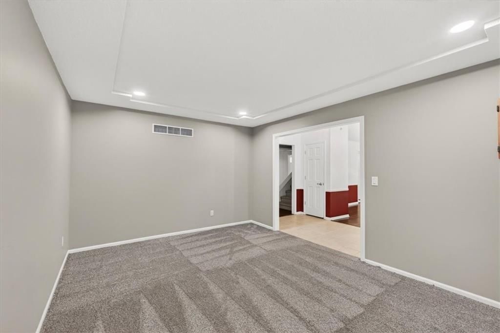 8995 Rosewood Drive — photo 14
