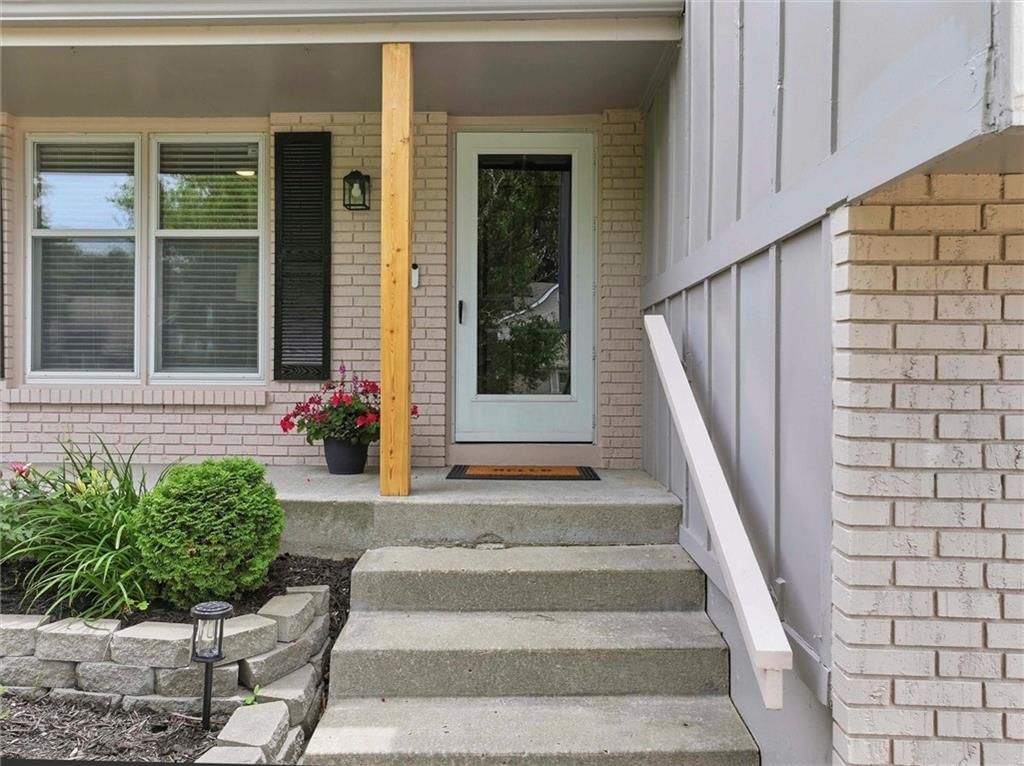 1617 Welleslay Lane — photo 3