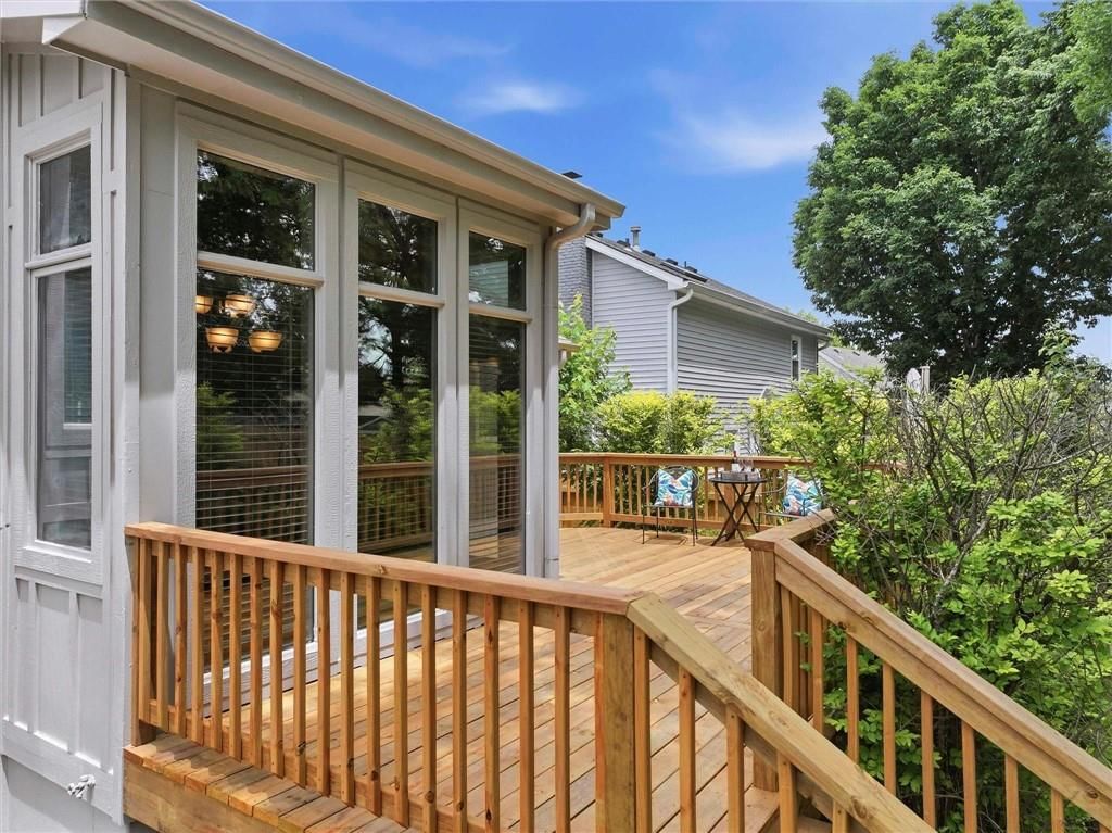 1617 Welleslay Lane — photo 33