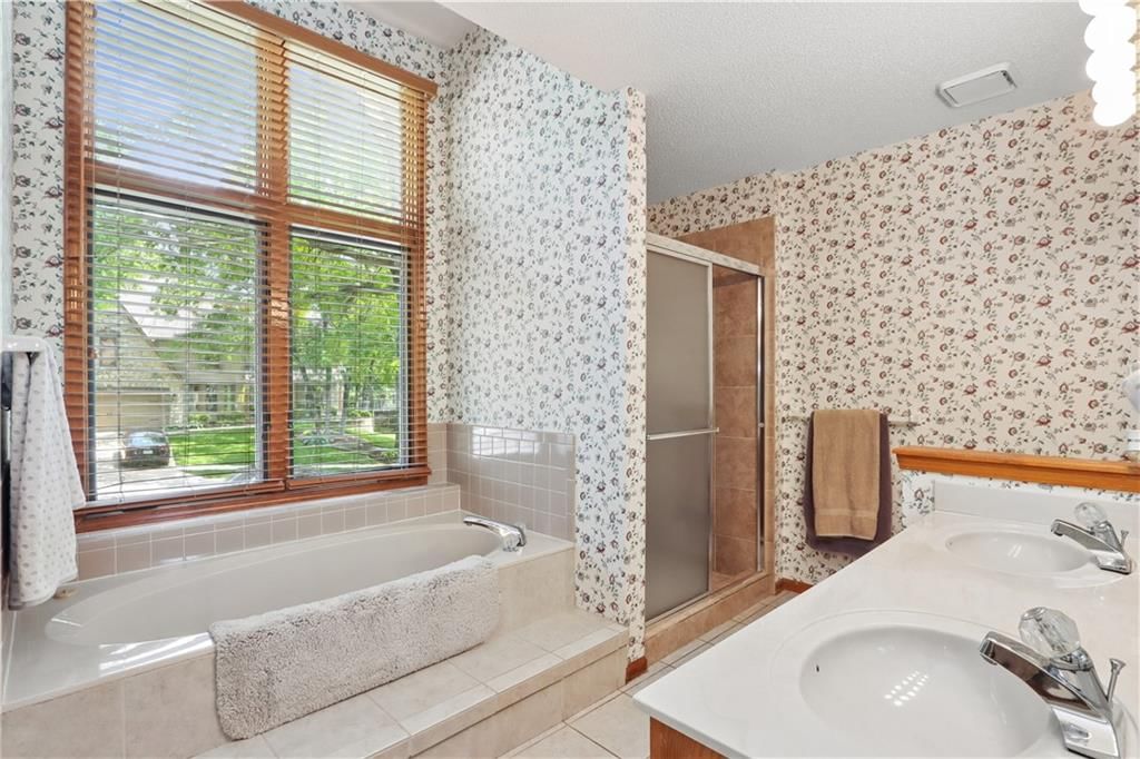 12428 Lamar Avenue — photo 12