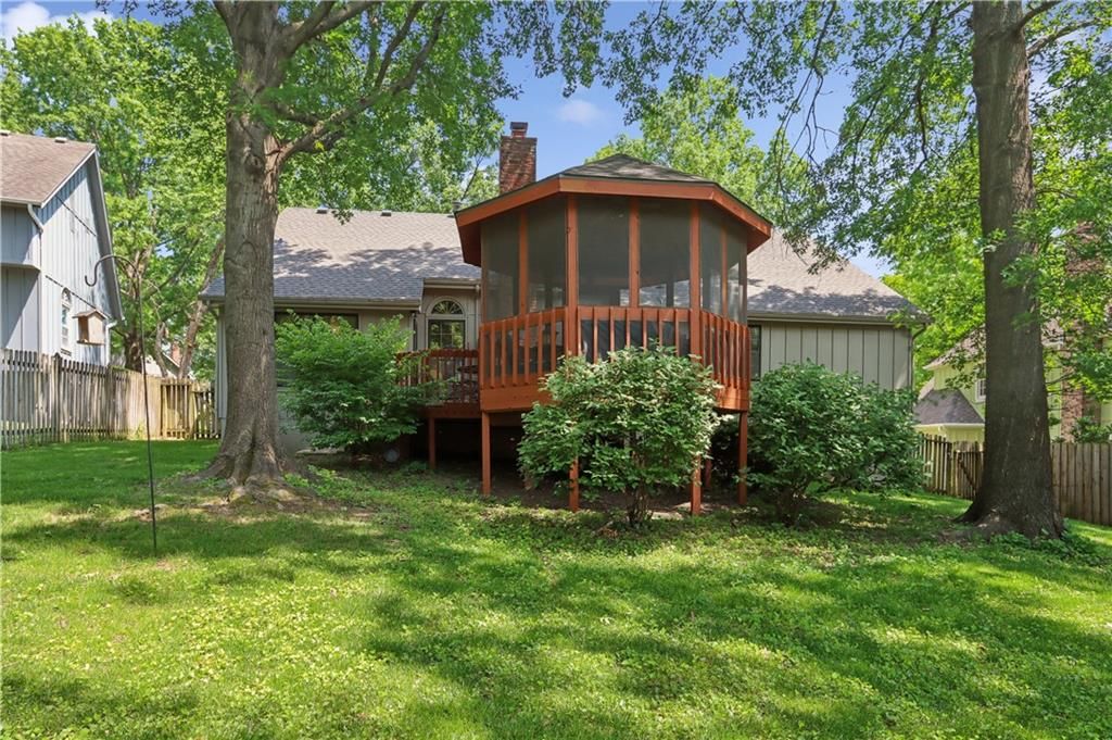 12428 Lamar Avenue — photo 24