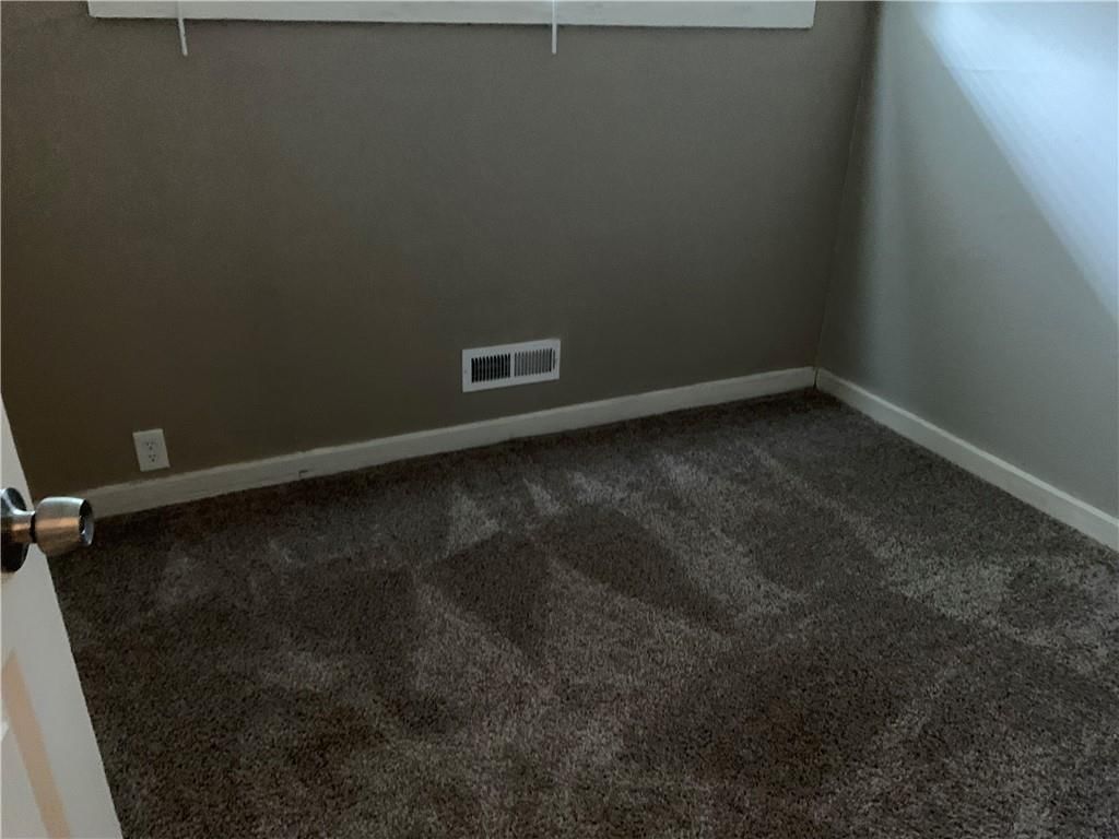10821 BENNINGTON Avenue — photo 10