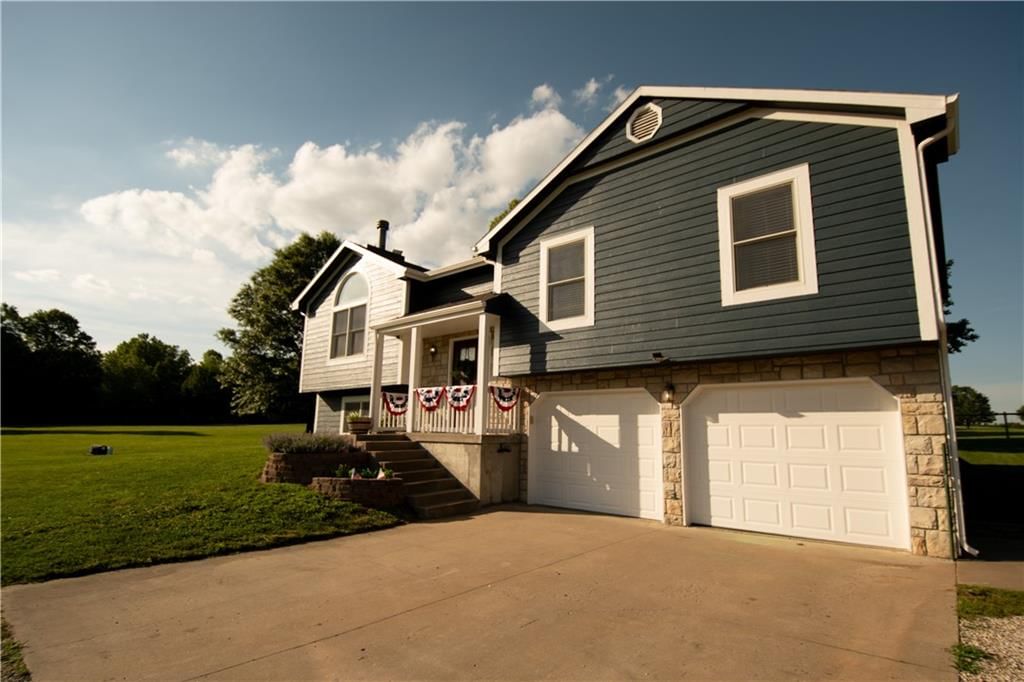 2505 Thomas Terrace, Ottawa, KS
