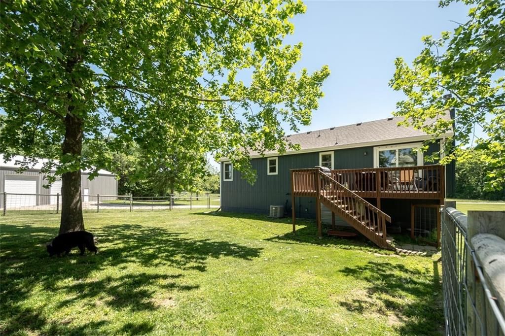2505 Thomas Terrace — photo 4