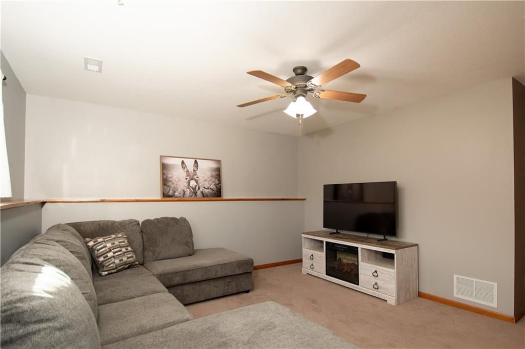 2505 Thomas Terrace — photo 24