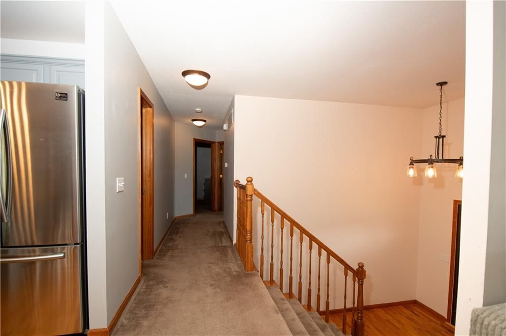 2505 Thomas Terrace — photo 33