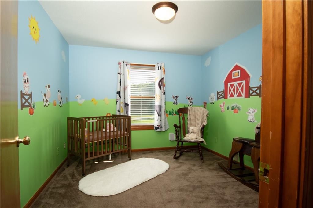 2505 Thomas Terrace — photo 48