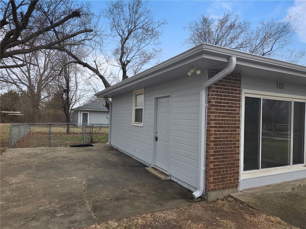 701 Lake Road — photo 12