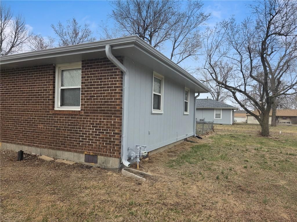 701 Lake Road — photo 13