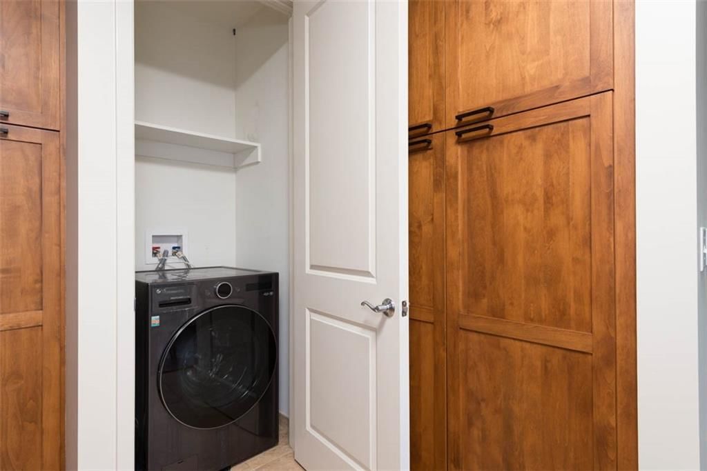 700 W 31st Street — photo 15