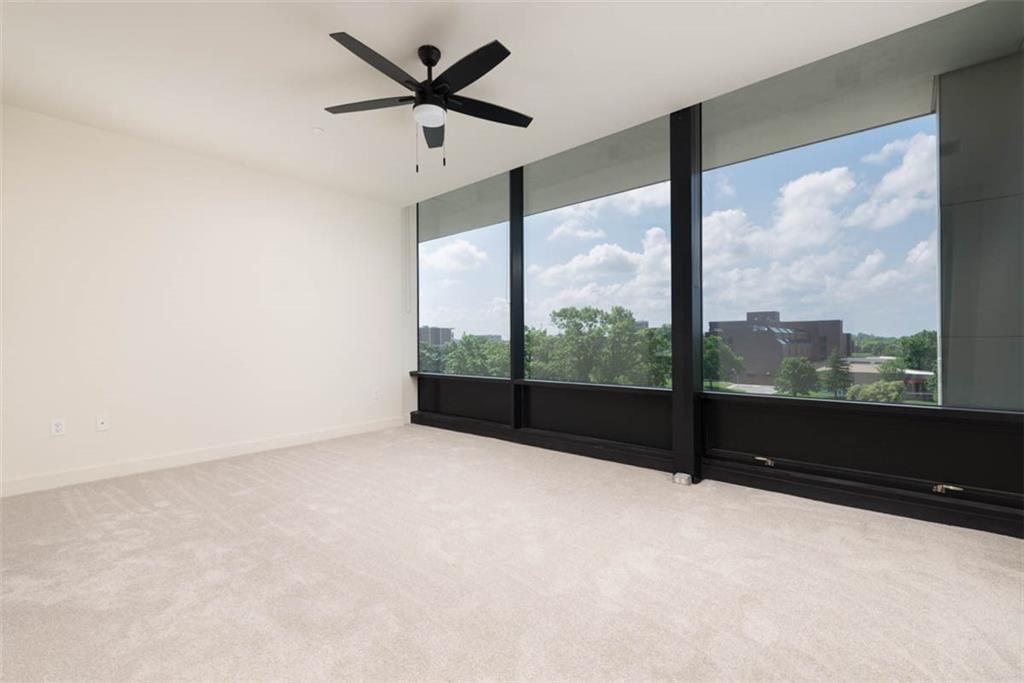 700 W 31st Street — photo 18
