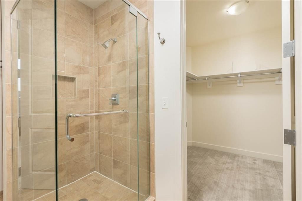 700 W 31st Street — photo 24