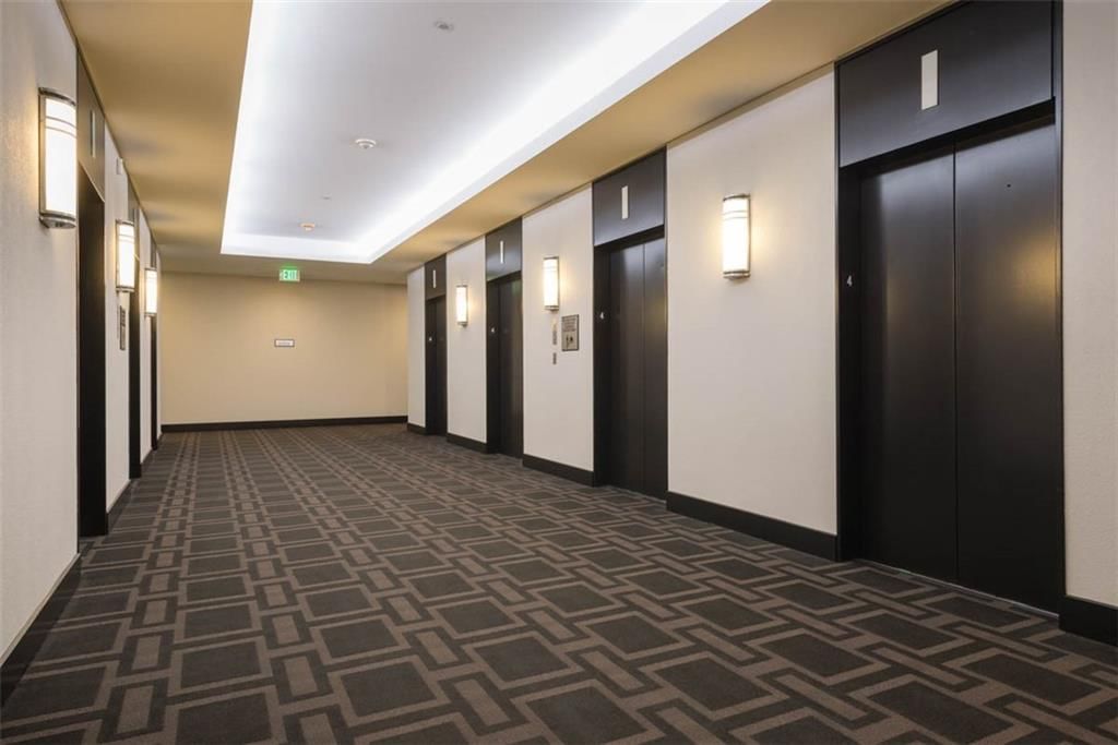 700 W 31st Street — photo 32