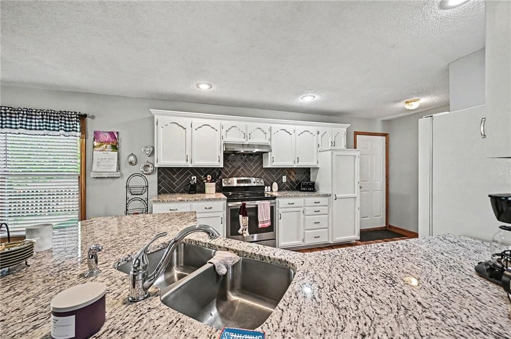 7523 N Skiles Court — photo 10