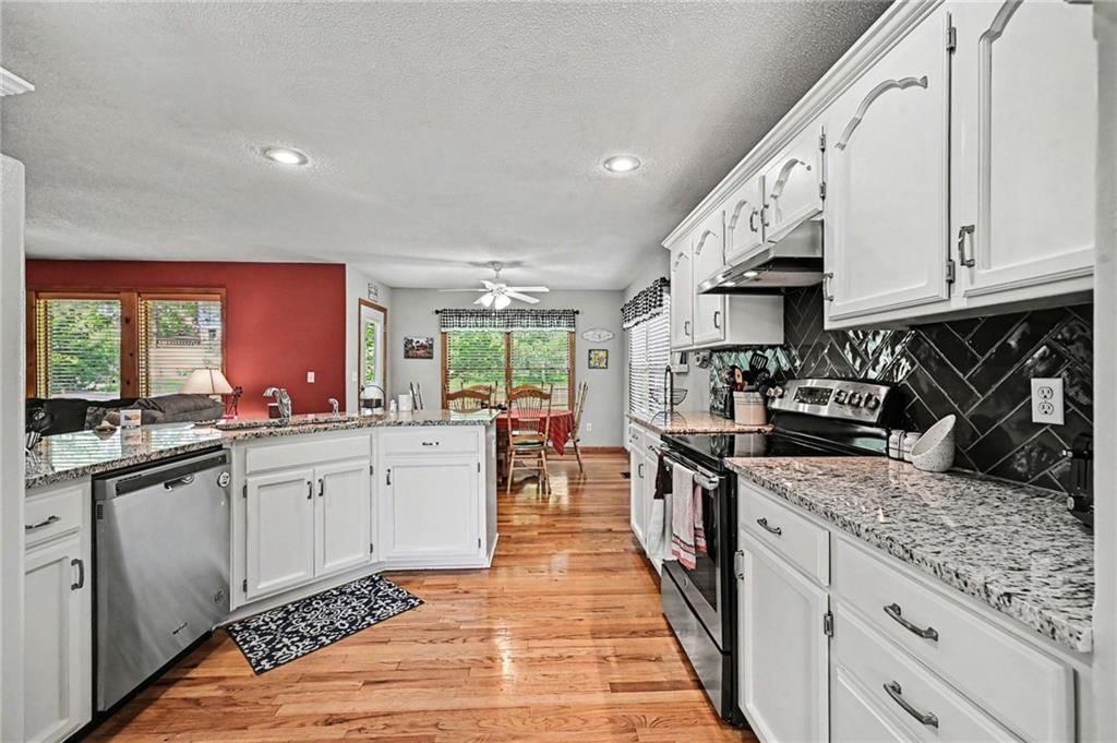7523 N Skiles Court — photo 11