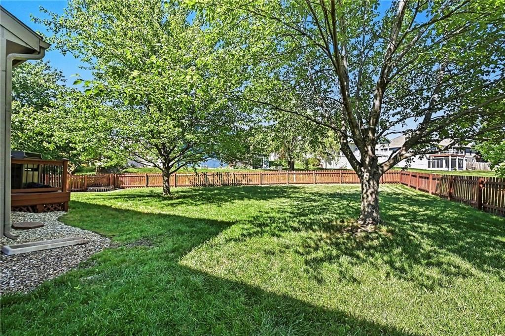 7523 N Skiles Court — photo 30