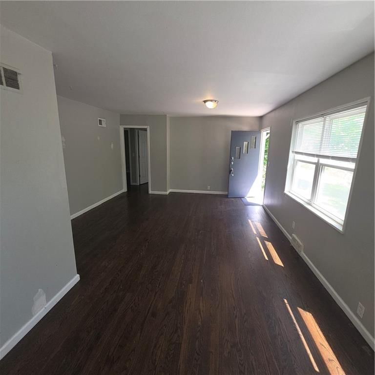 6636 Flora Avenue — photo 4