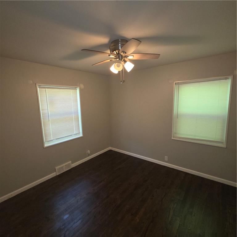 6636 Flora Avenue — photo 9