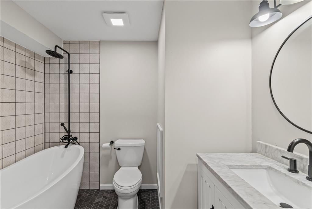 423 N Armstrong Street — photo 6