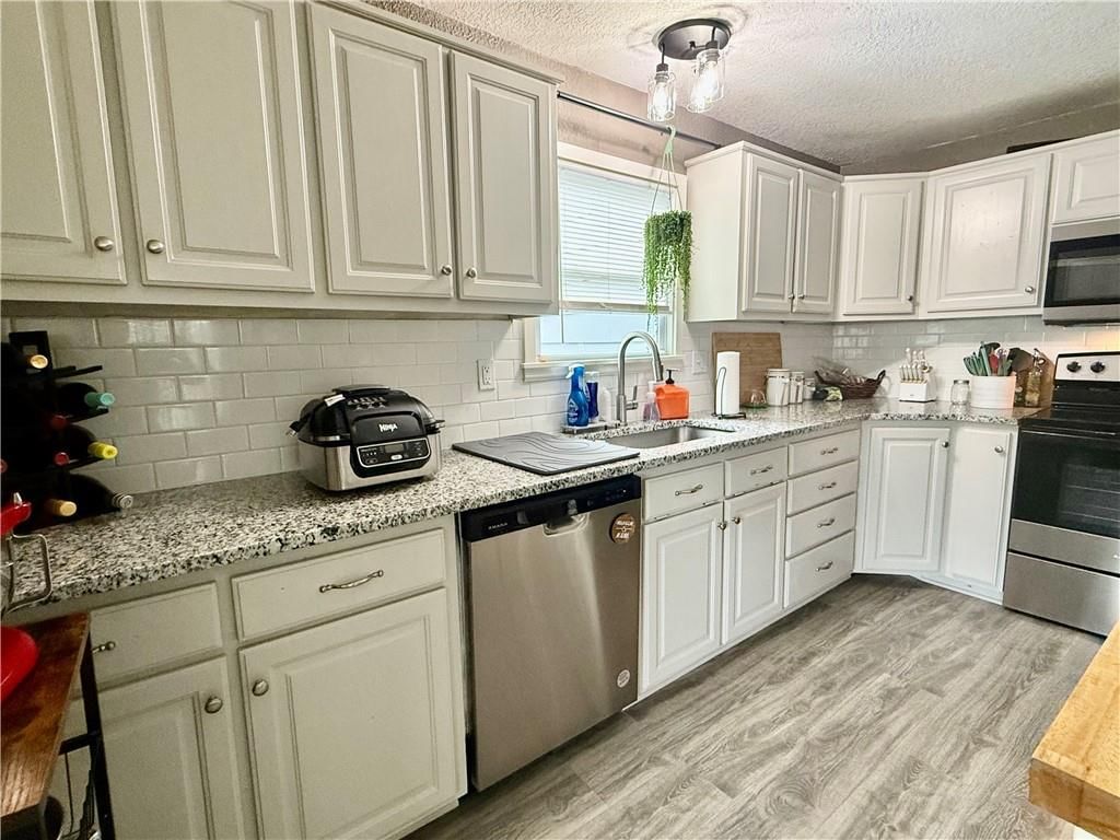 2508 South Street — photo 14