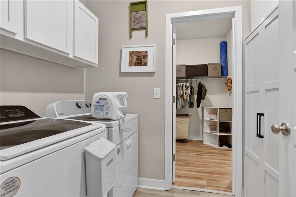 308 Woodview Drive — photo 22