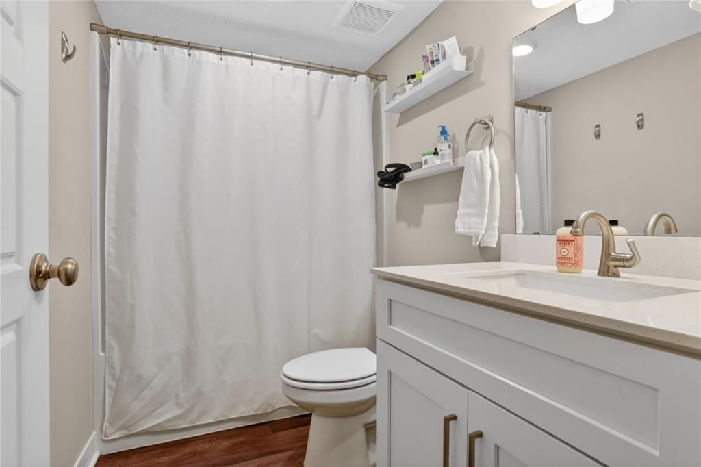 308 Woodview Drive — photo 25