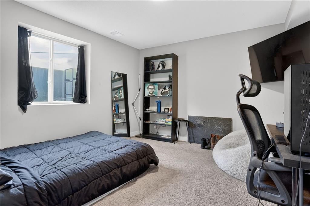 308 Woodview Drive — photo 26