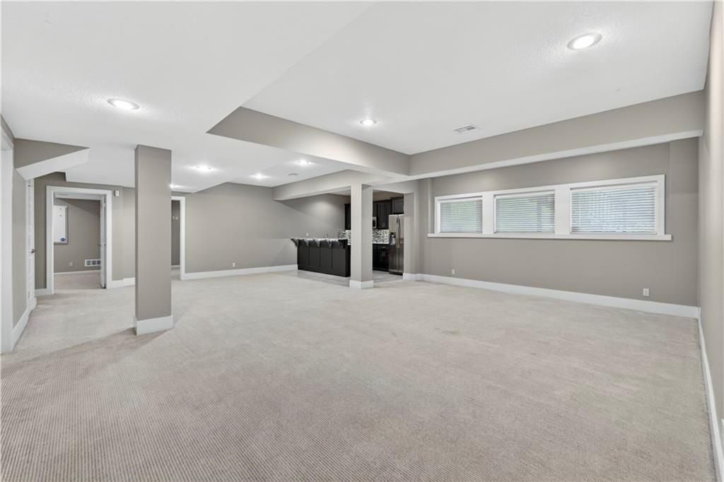 9519 W 151st Terrace — photo 54