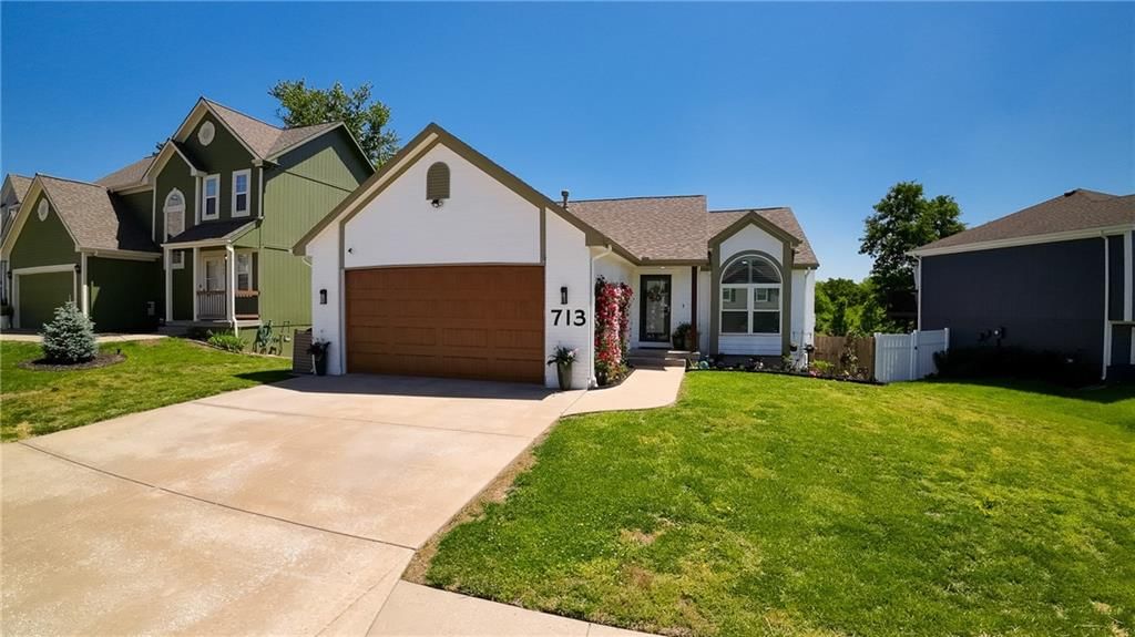 713 N Cloverdale Avenue — photo 3