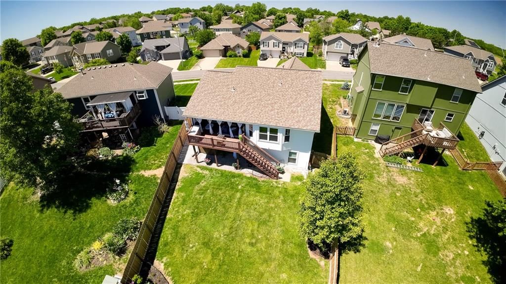 713 N Cloverdale Avenue — photo 8