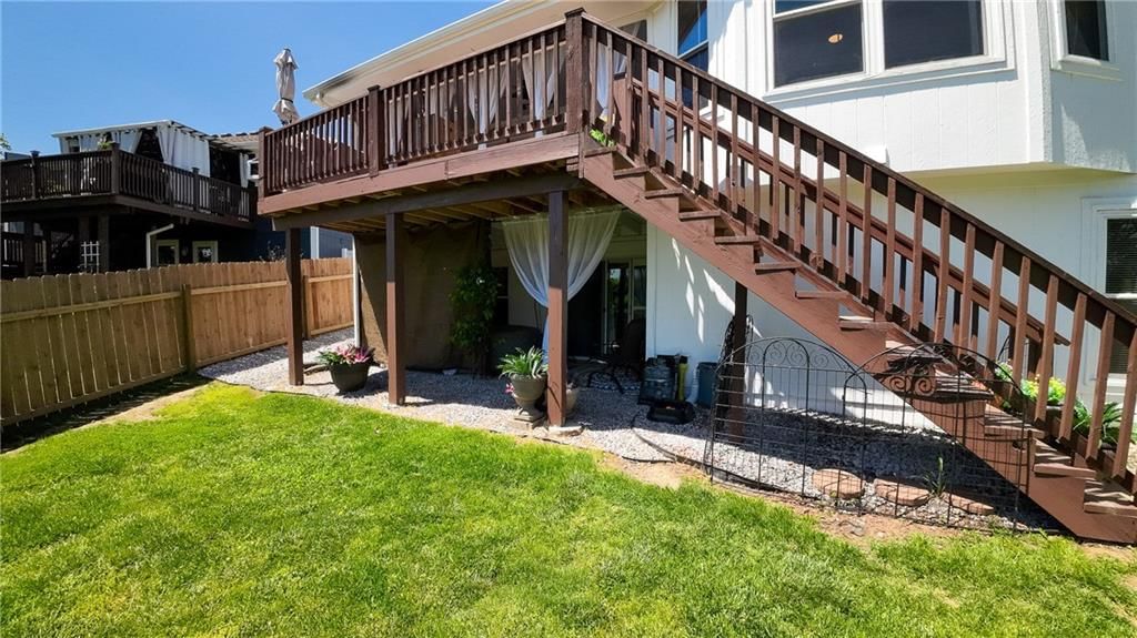 713 N Cloverdale Avenue — photo 9