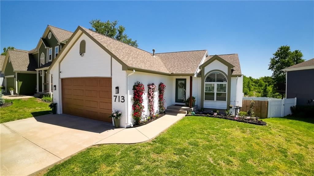 713 N Cloverdale Avenue — photo 15