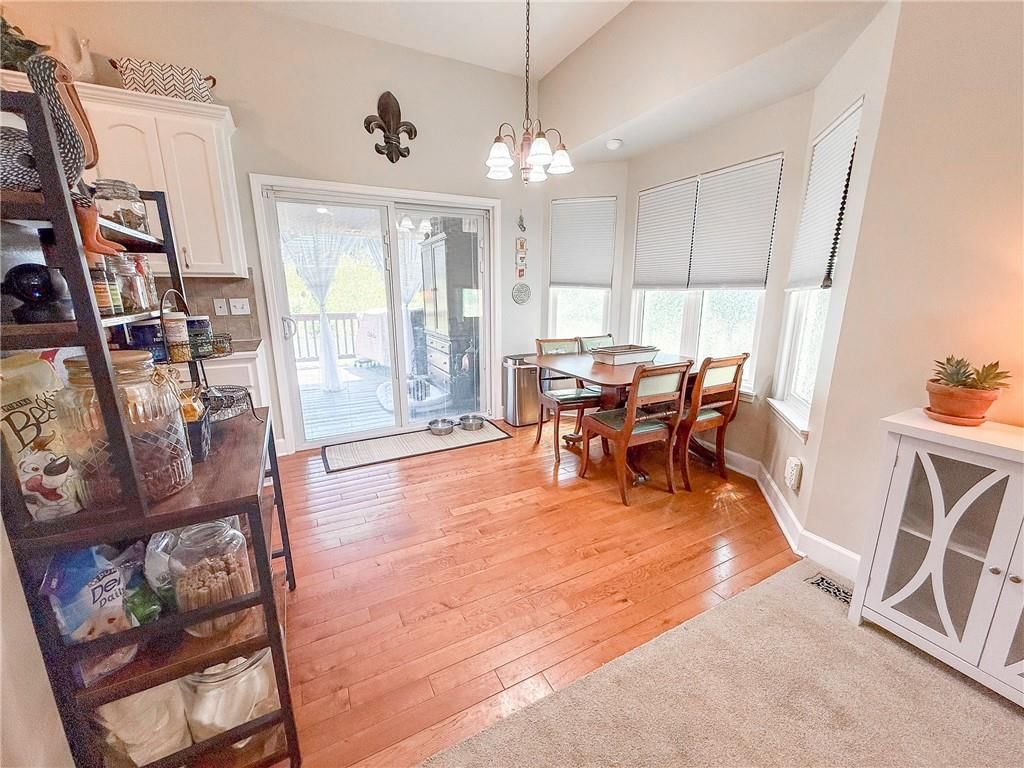 713 N Cloverdale Avenue — photo 17