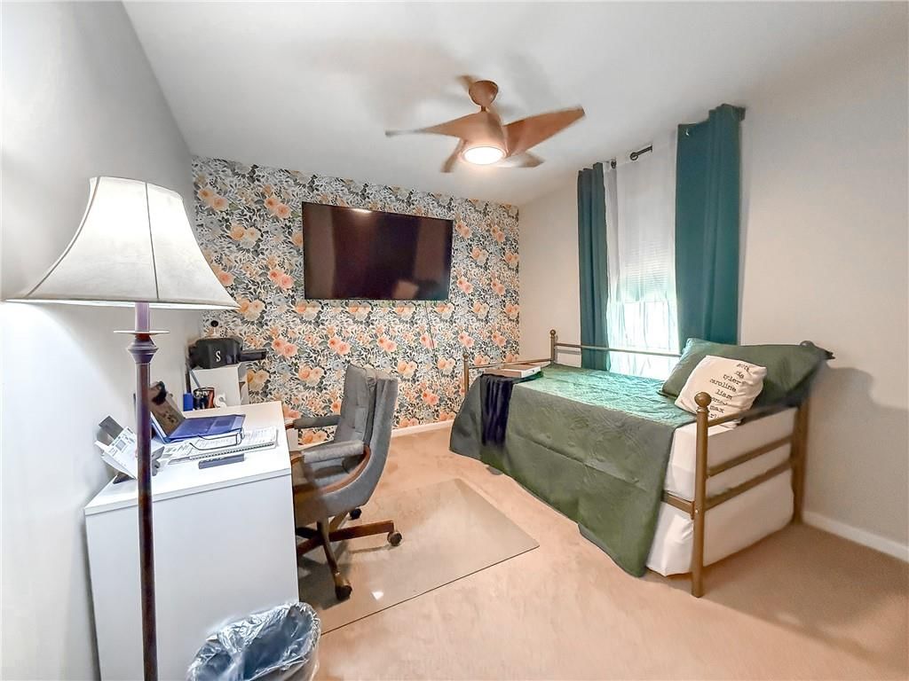 713 N Cloverdale Avenue — photo 34