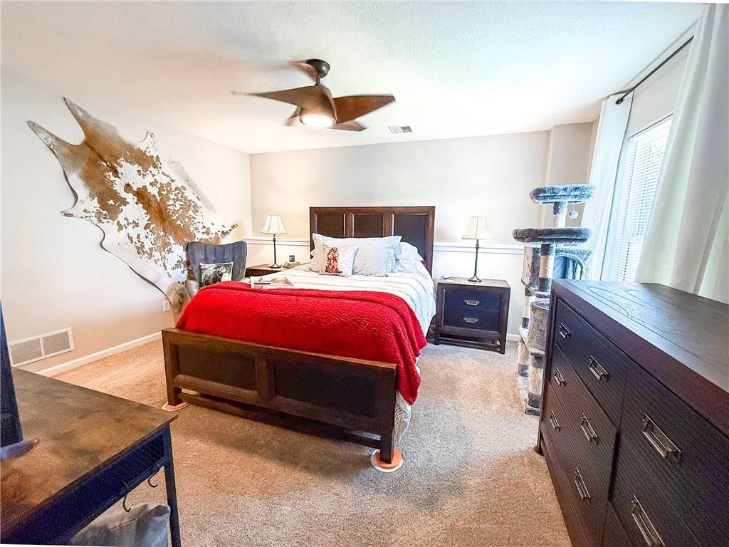 713 N Cloverdale Avenue — photo 44