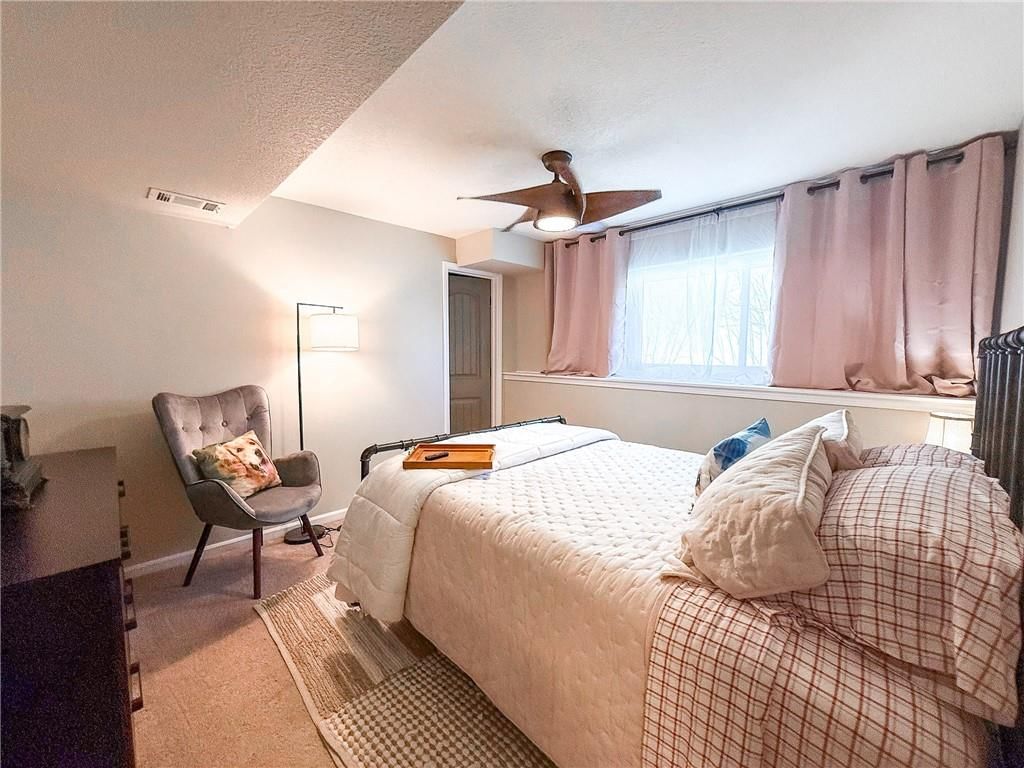 713 N Cloverdale Avenue — photo 45