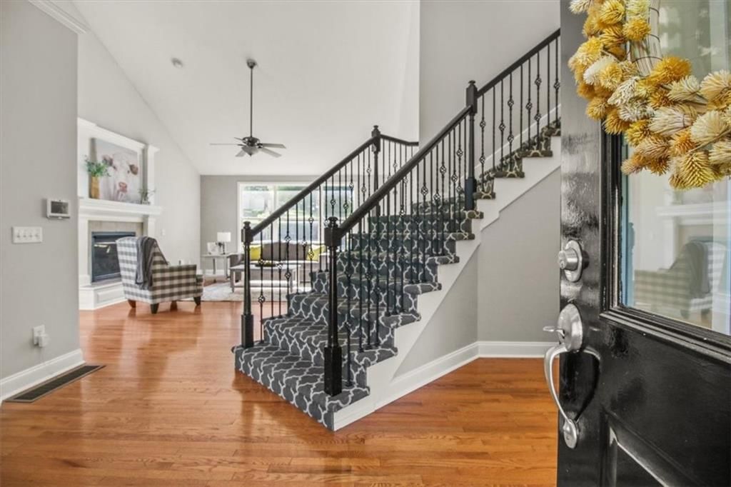1131 Crimson Lane — photo 4