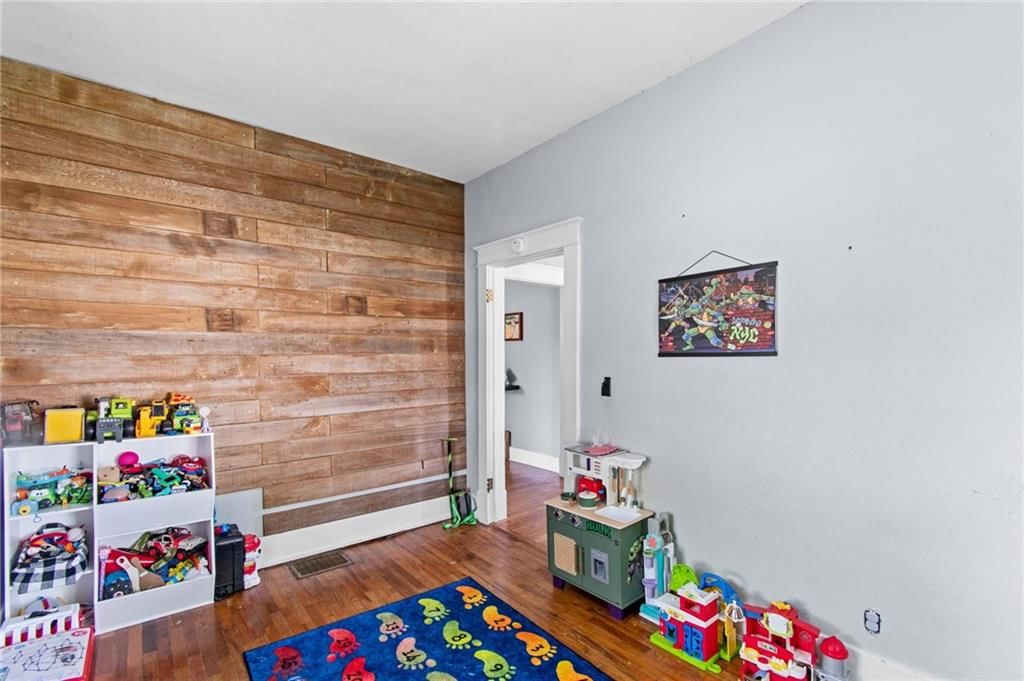 918 Park Street — photo 22