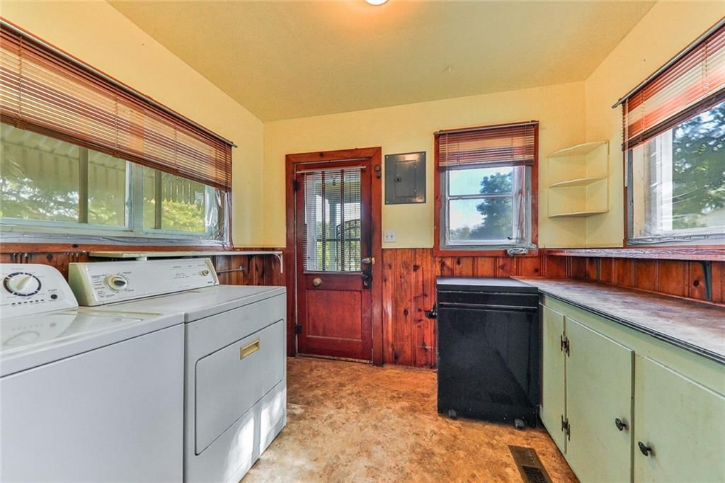 1678 County Road 3950 — photo 13