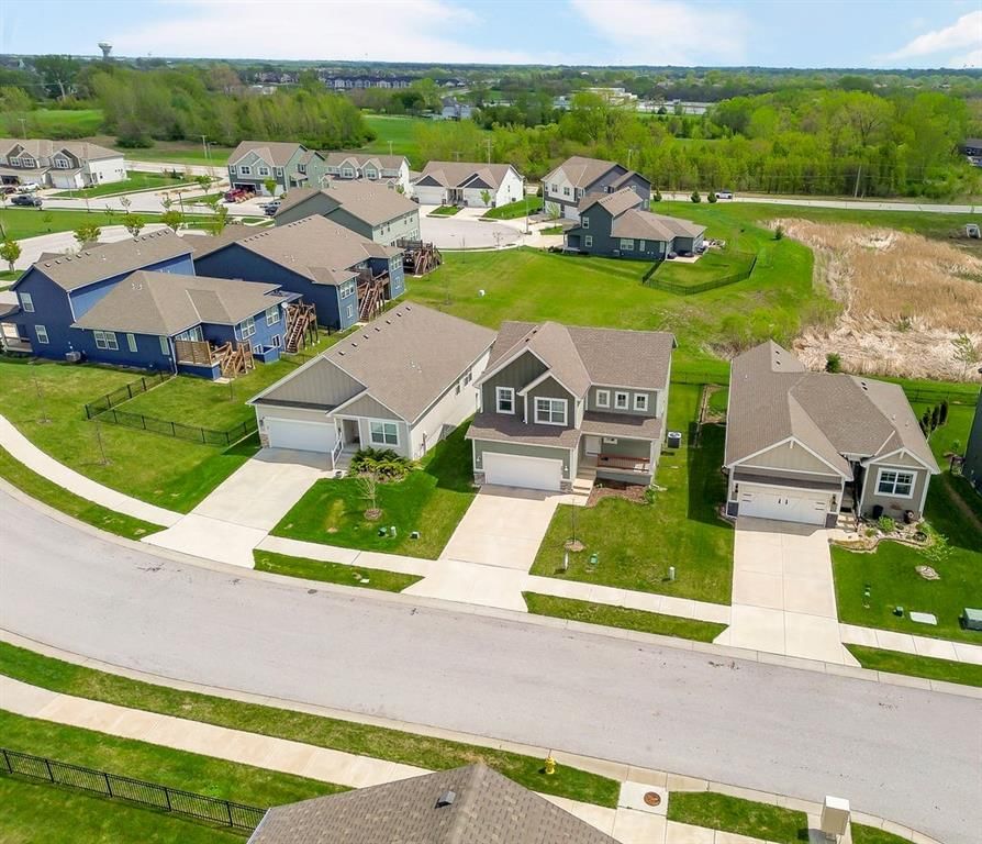 3813 SW Maryville Place — photo 34