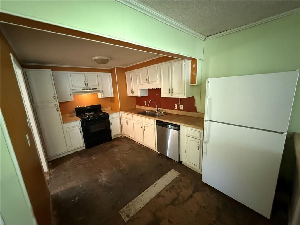 8909 W 81st Street — photo 8