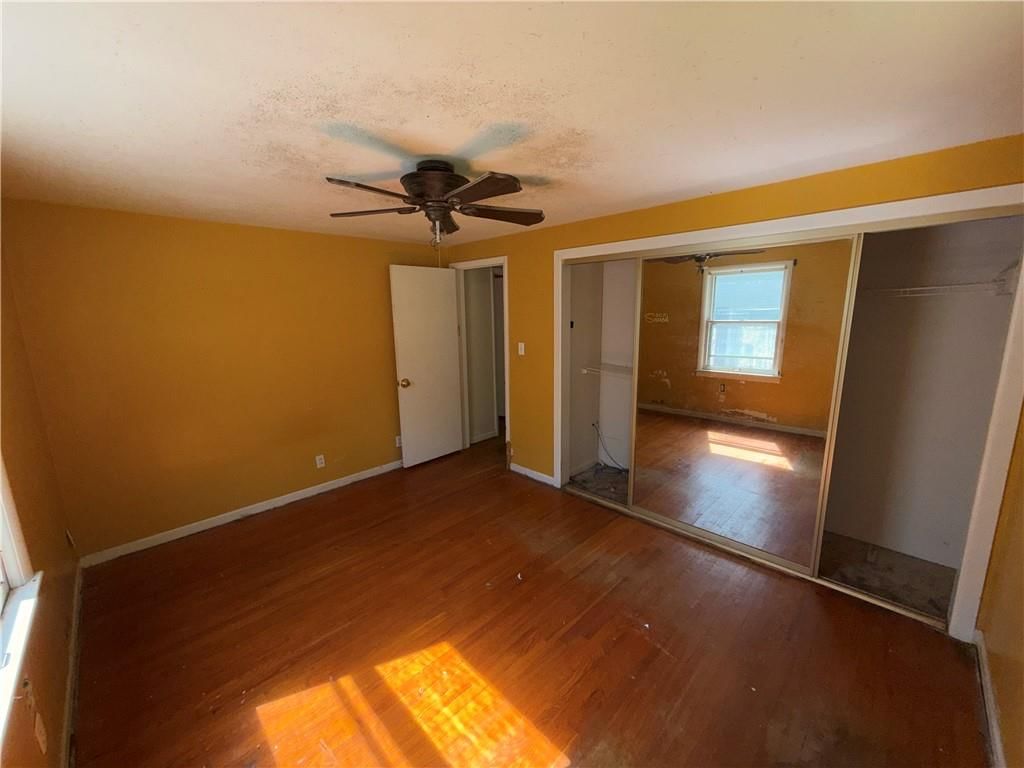 8909 W 81st Street — photo 9