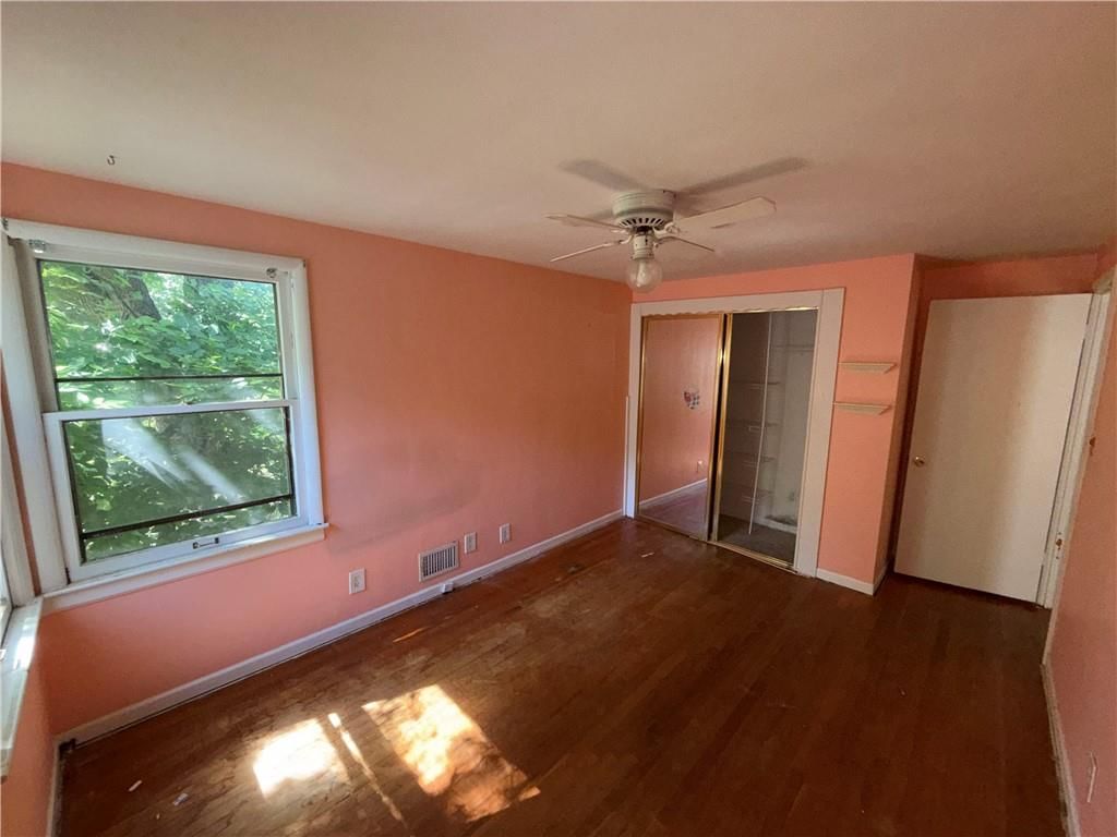 8909 W 81st Street — photo 11